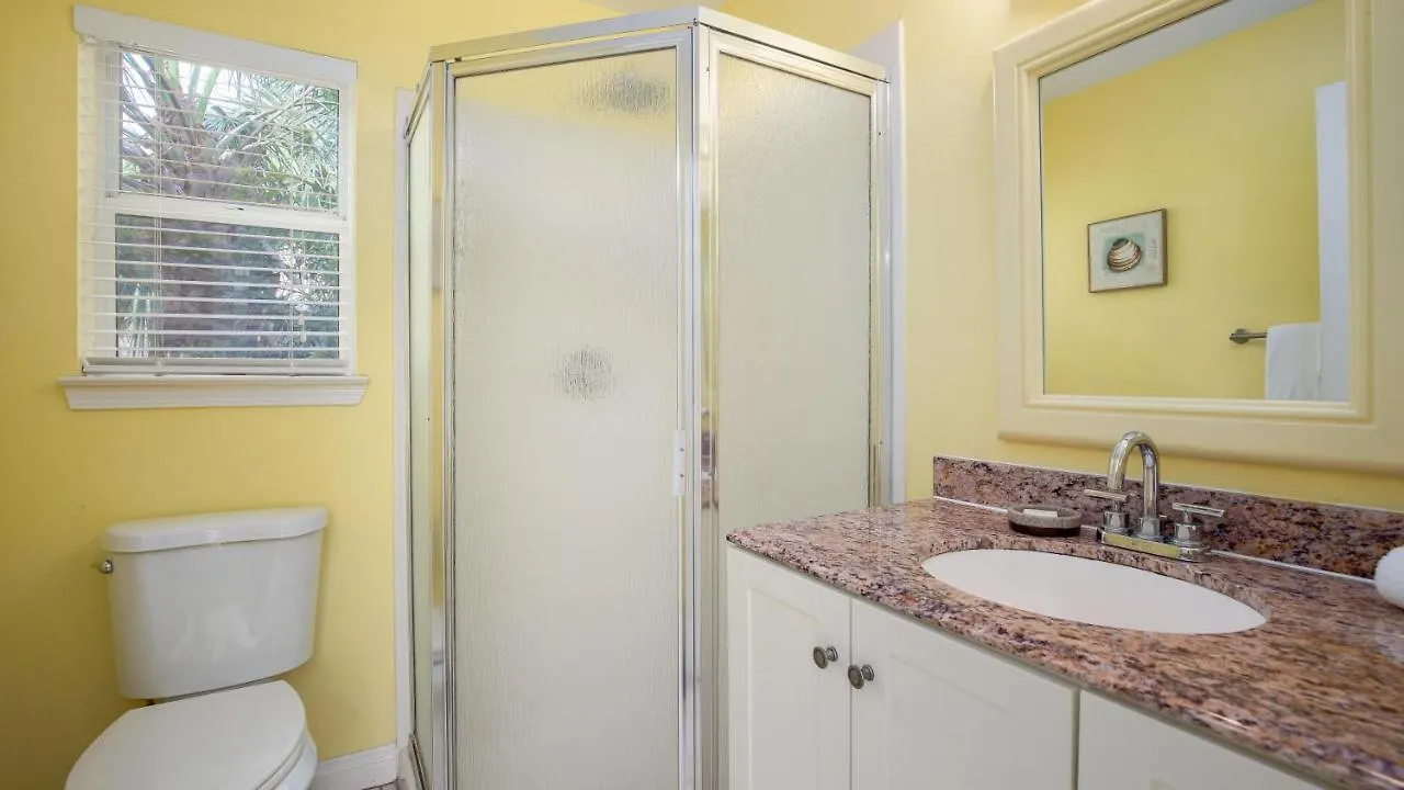 Nantucket Rainbow Cottages 20A Studio Destin Holiday home