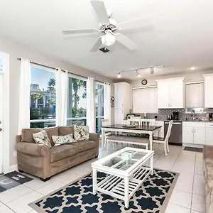 Destiny 11b Holiday home
